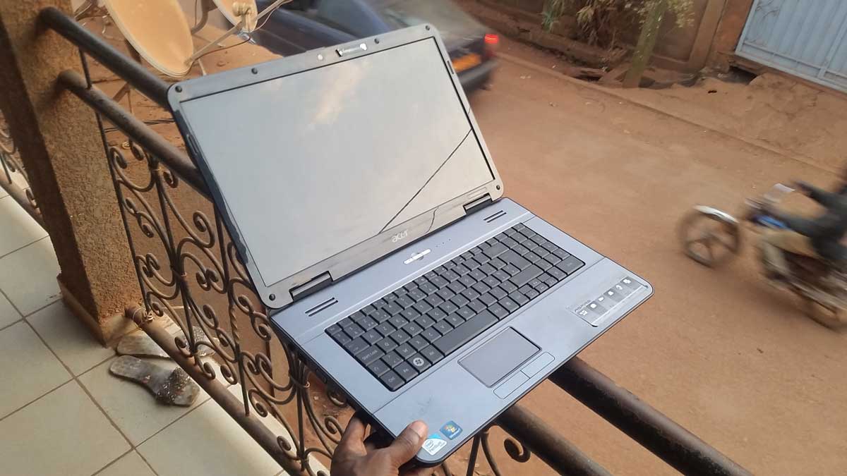 Acer Aspire 7715 250go 4go ram