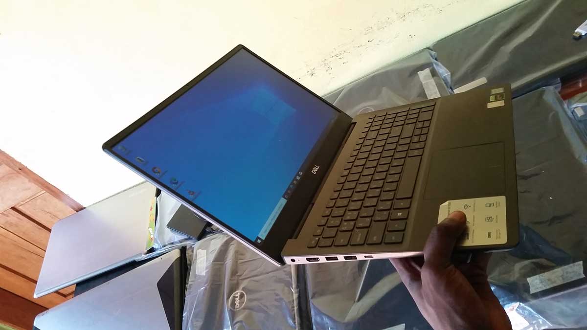 Dell Inspiron 7950 i7 9eme 4go dediee 